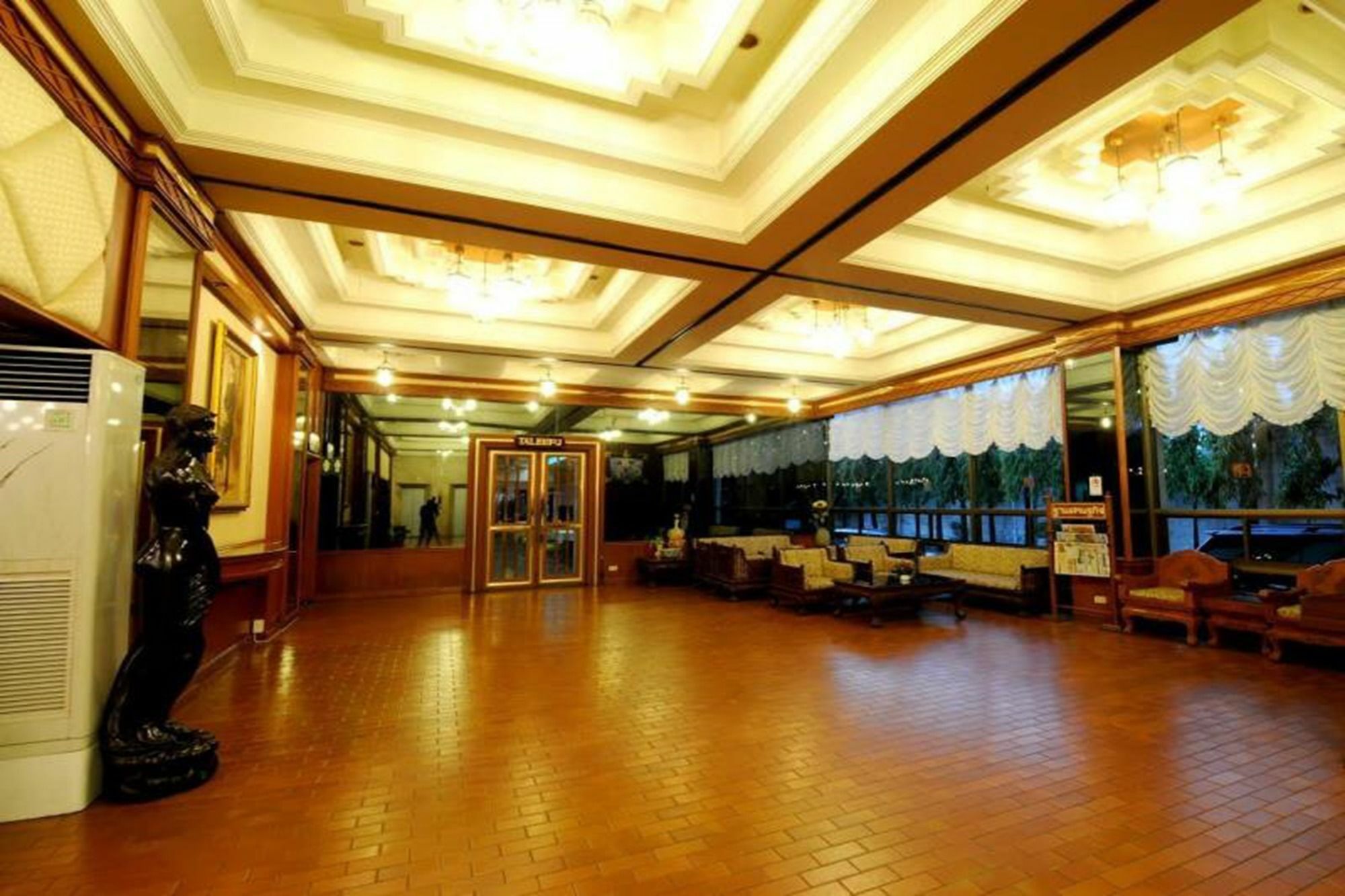 פיטסנולוק Nan Chao Hotel מראה חיצוני תמונה